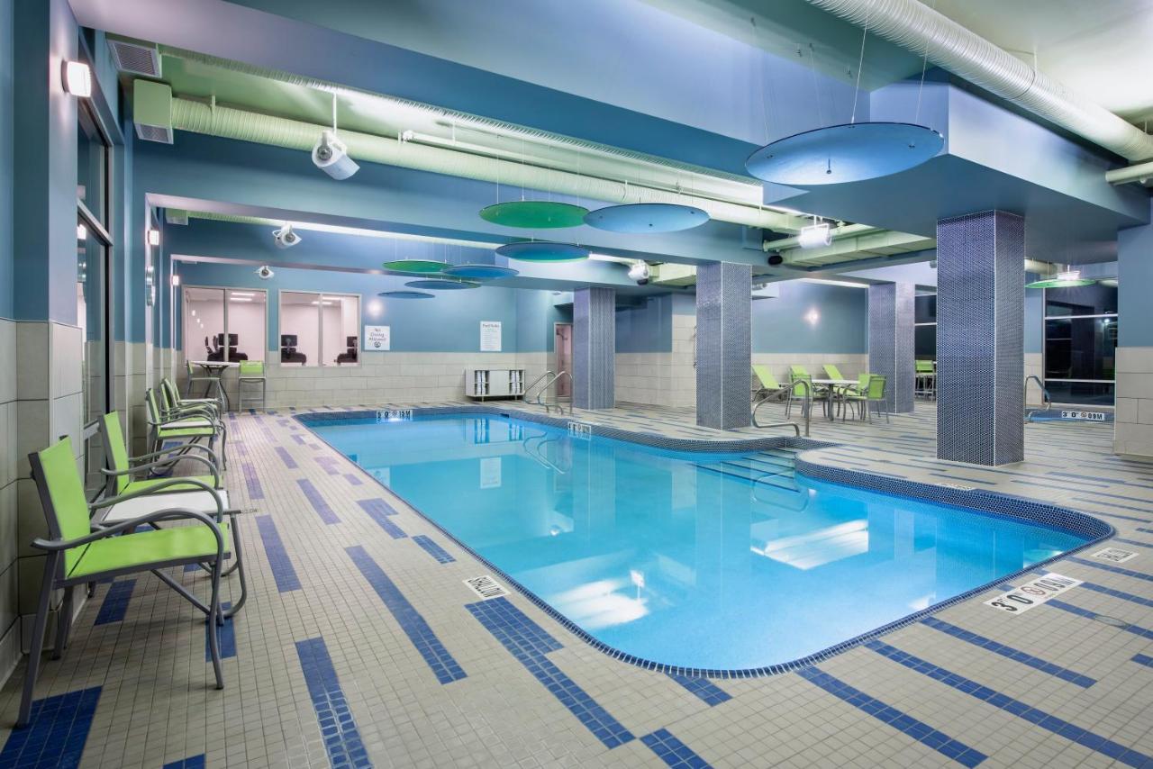 Holiday Inn Express & Suites Kelowna - East By Ihg Экстерьер фото